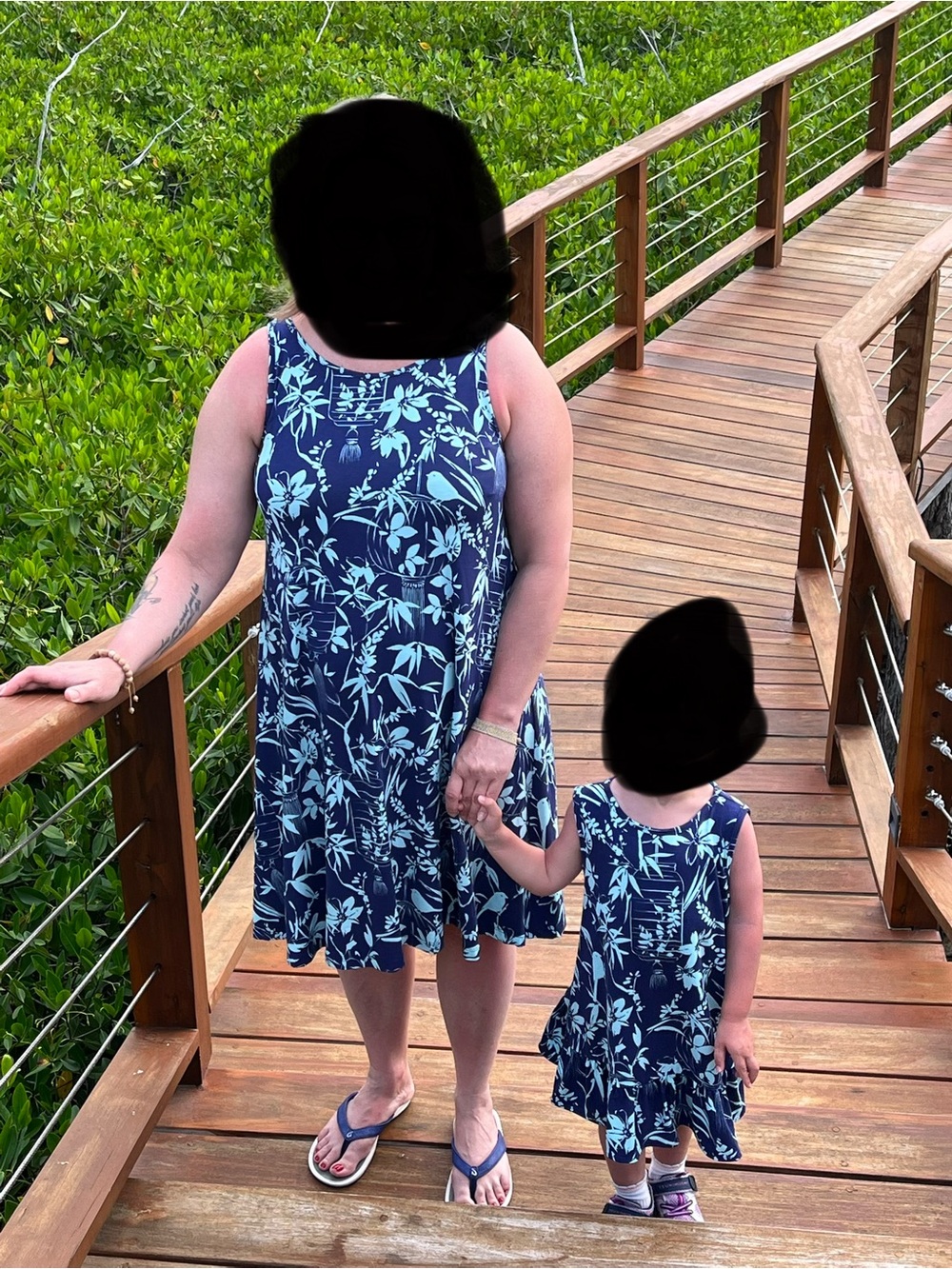 EUC Women’s Tori Richard Sleeveless Dress (Mommy + Me) Sz. S - Picture 6 of 6